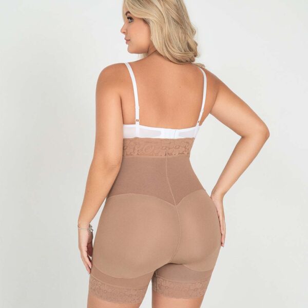 High-Waist Butt-Lifting Short - Image 2